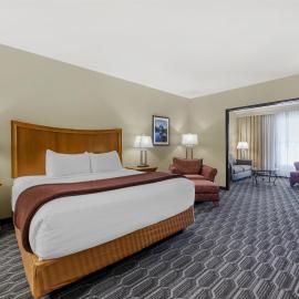 Best Western Plus Swiss Chalet Hotel & Suites, hotel Pecosban