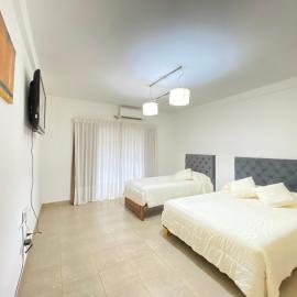 Departamento completo en Barrio Grand Bourg, hotel u gradu Salta