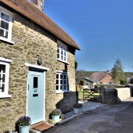 2 Bed in Bridport oc-dc166