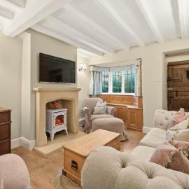 WhiskAwayHomes - Hester'sHouse - Luxury Cottage, hotel din Broadway