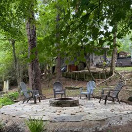 Log Cabin