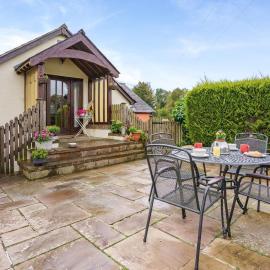 2 Bed in Trallong oc-bow106, hotel a Sennybridge
