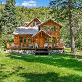 Above It All - Serene Forest Setting, Backs to Stream, Flat Backyard, Updated: Sundance şehrinde bir otel