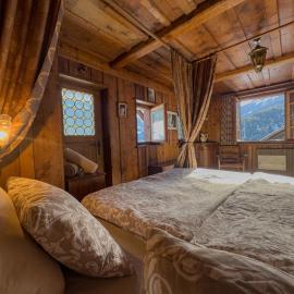 Chalet Le Zirizui - Authentique refuge alpin avec vue imprenable、Liddesのホテル