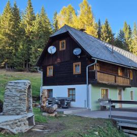Holiday Home Ofenbauer by Interhome, hotel in Lavantegg