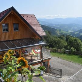 Holiday Home Alm-Ferienhaus by Interhome, hotell i Prebl