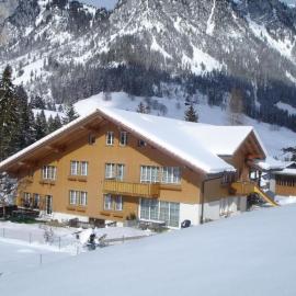Apartment Appartement Eggmatte by Interhome