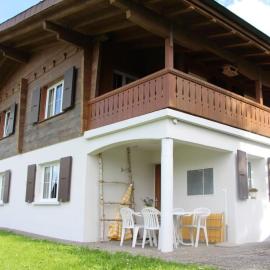 Apartment Huusli by Interhome, отель в городе Аксальп