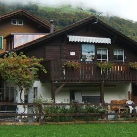 Holiday Home Chalet Imfeld-Gander by Interhome, hotel di Lungern