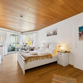 Apartment Lake View Studio by Interhome