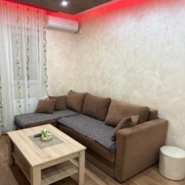 Perisic Apartman Obrenovac, sa parkingom, hotel u gradu Obrenovac