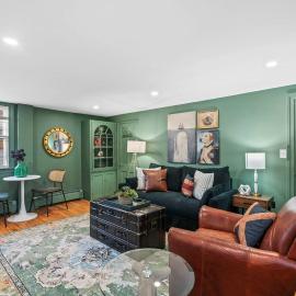 1BR Downtown Salem | Parking |Steps 2 Witch Museum