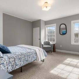 1803 Downtown Salem 1BR | Walk to Everything