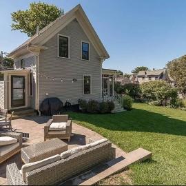 The Mariner|Family Friendly|Backyard|Walk 2 Beach, hotel in Gloucester