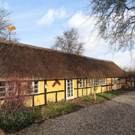 4 person holiday home in Asaa, hotel sa Aså