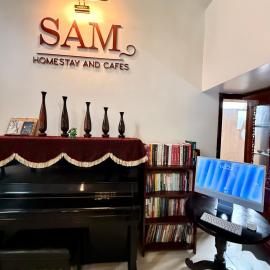 SAM Homestay and Cafés