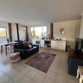 Mulla Villa Farm cottage 1, hotell sihtkohas Wollombi