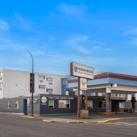 Sternwheeler Hotel & Conference Centre, Trademark by Wyndham, hotel sa Whitehorse