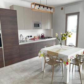 Brezza di Bari, Terrace & Free Parking, family and group apartment by Leviora Collection