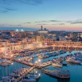 Levante al porto, hotel en Bisceglie