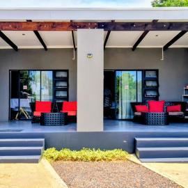 Kaleaba House on the Riverside