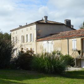 La Vieille Distillerie, hotel a Le Tâtre