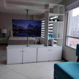 Suite at Pacific Plaza / Parque Empresarial Colón