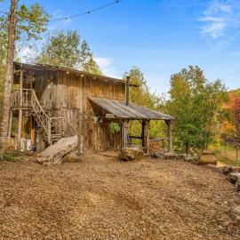 Squatter's Cabin (Off-Grid): Includes 1-UTV, hotel a Jasper