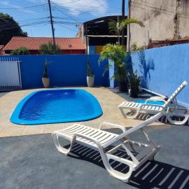 Casa com piscina Ana Eliza