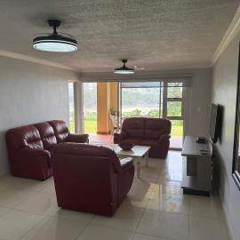 34 Laguna La Crete, hotel en Uvongo Beach