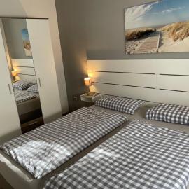 Apartment Sonnige Ferienwohnung mit großem Garten by Interhome, ξενοδοχείο σε Harlesiel