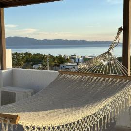 Bed and Cactus - Ocean View Villa, hotel in El Sargento