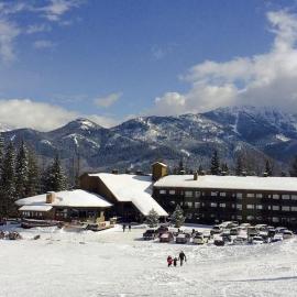 Griz Inn by Fernie Central Reservations - Right on The Slopes
