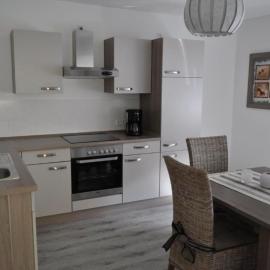 Apartment Burgblick by Interhome โรงแรมในเลิฟ