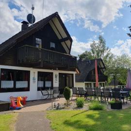 Holiday Home Elster by Interhome, hotel v mestu Frielendorf