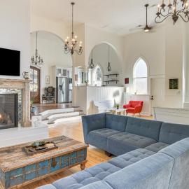 'The Sanctuary' in Historic Dtwn Staunton