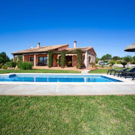 Holiday Home Finca Oliveres by Interhome
