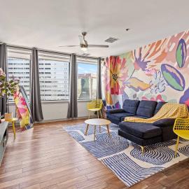 Beautiful Apt in Downtown W/ Pool | Parking