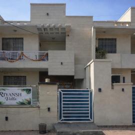 Riyansh Villa, hotel in Gwalior