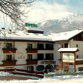 Hotel Santanton, hotel di Bormio