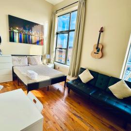 Paterson में, होटल Modern Luxury Executive Room with NYC Fast Access