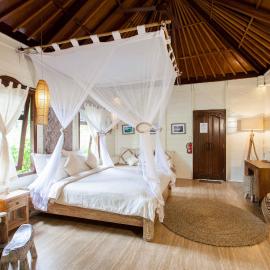 Mondo Surf Village