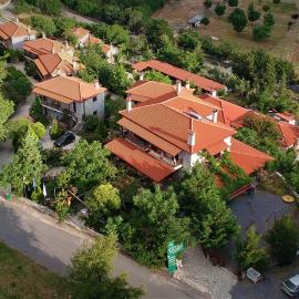 Koustenis Village, hotel em Dimitsana