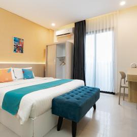 Sans Hotel Elrose Place, hotel di Samarinda
