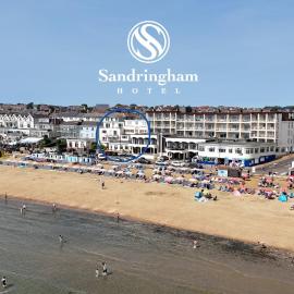 Bay View - Seafront, Sandown, Isle of Wight - FERRY TICKET FROM 89 POUNDS FOR A CAR & PASSENGERS RETURN, hotel u gradu Sandown