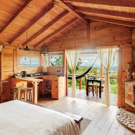 Refugio para desconectar, cabaña del ermitaño en medio del bosque, hotel u gradu La Ceja