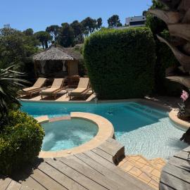 Villa St Jean SUITE Romantique, hotel a La Ciotat