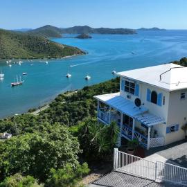 Lovely Villa with Excellent reviews and Million Dollar Views!