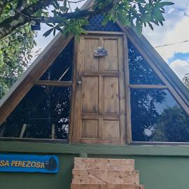 Casa Perezosa، فندق في باريتا