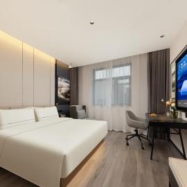 Atour Hotel Beijing International Trade Media University